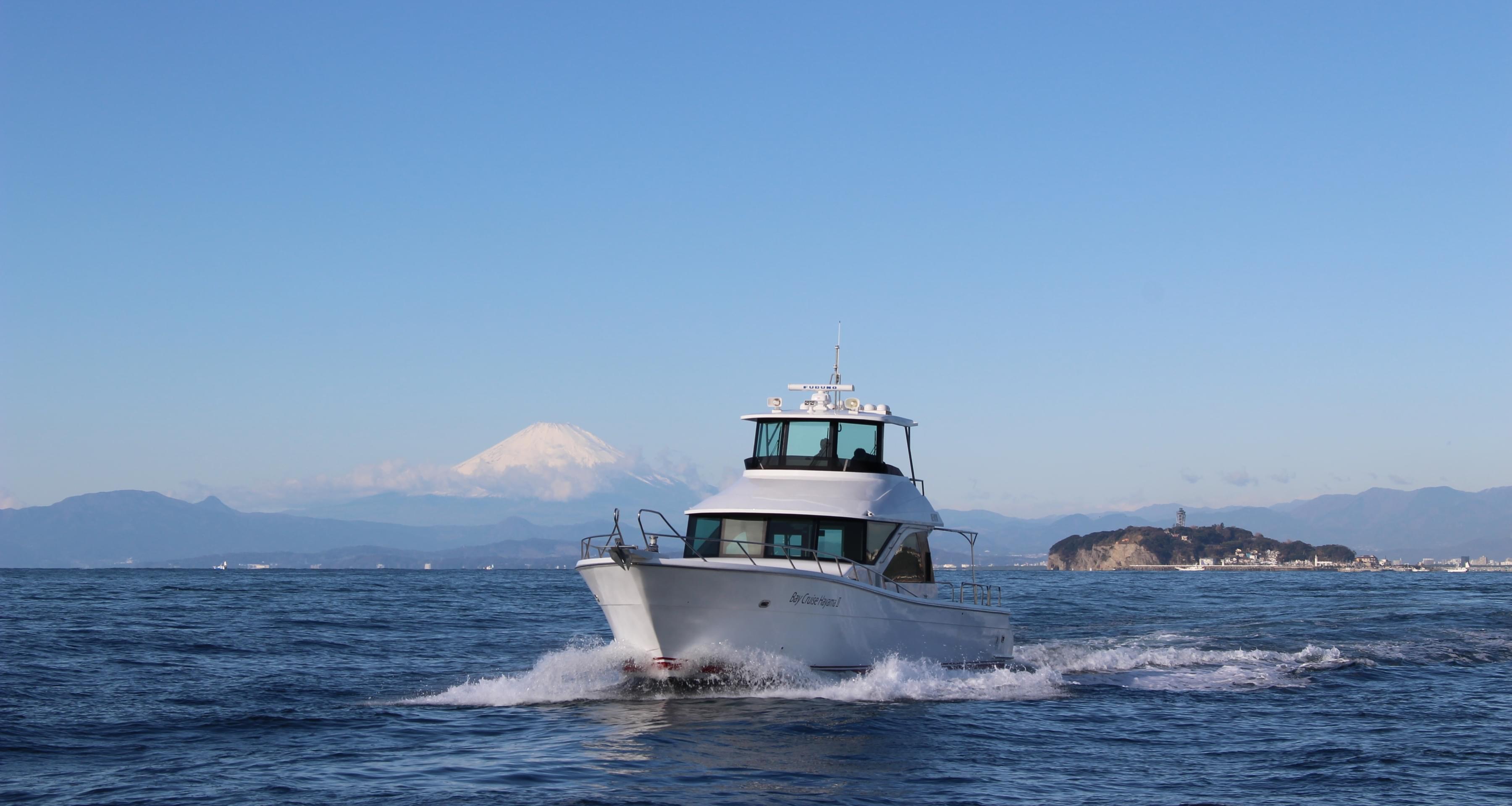 チャータークルーズ