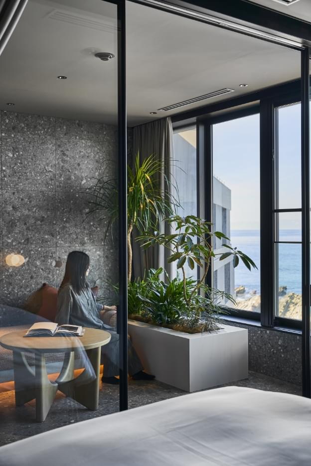 光波スタイリッシュプレミアムスイート