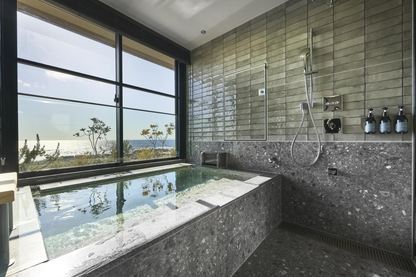 お部屋 | ふふ 城ヶ島【公式】